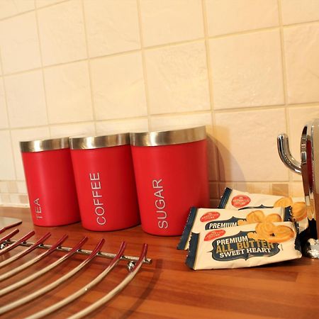 Empire Serviced Apartments Хинкли Экстерьер фото